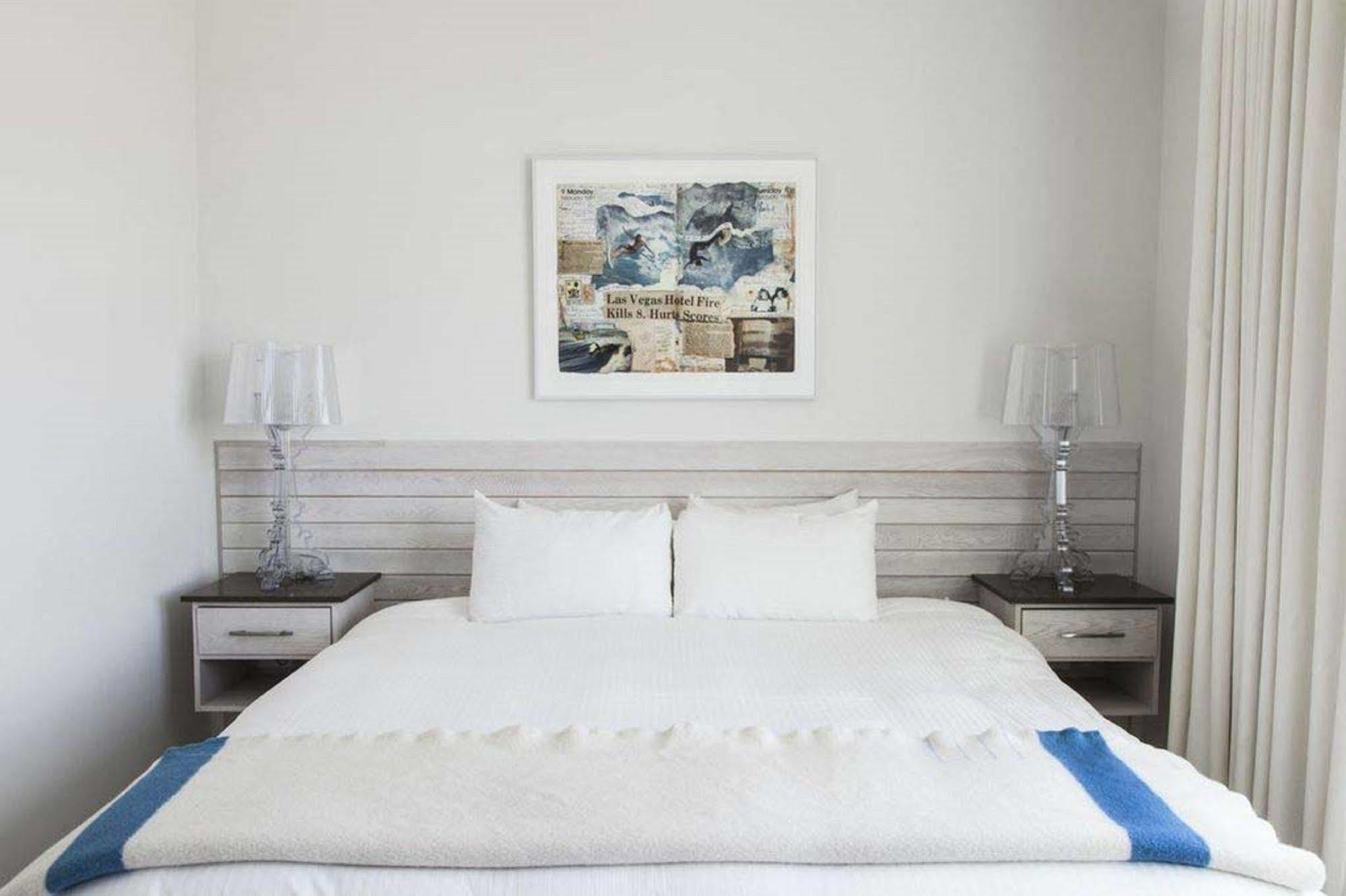 Bungalow Hotel Long Branch Esterno foto